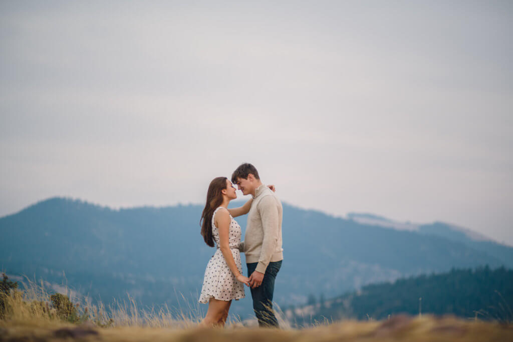 Engaged couple in Mount Helena City Park