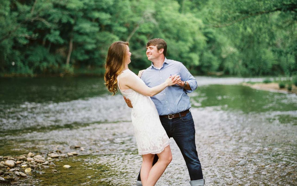 Sevierville Engagement Photographer