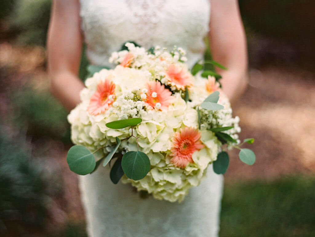 Wedding flowers at Starmount Presbyterian Church Greensboro NC