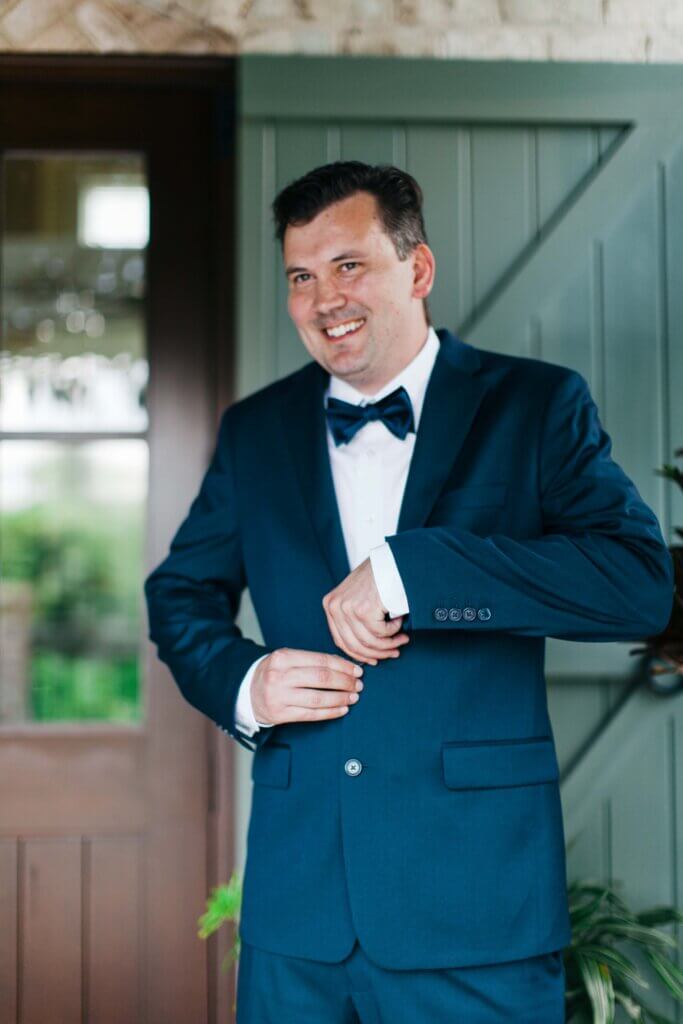 Groom at Ceiner Botanical Garden Kernersville, NC